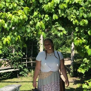 Meet your Posher, Lilly